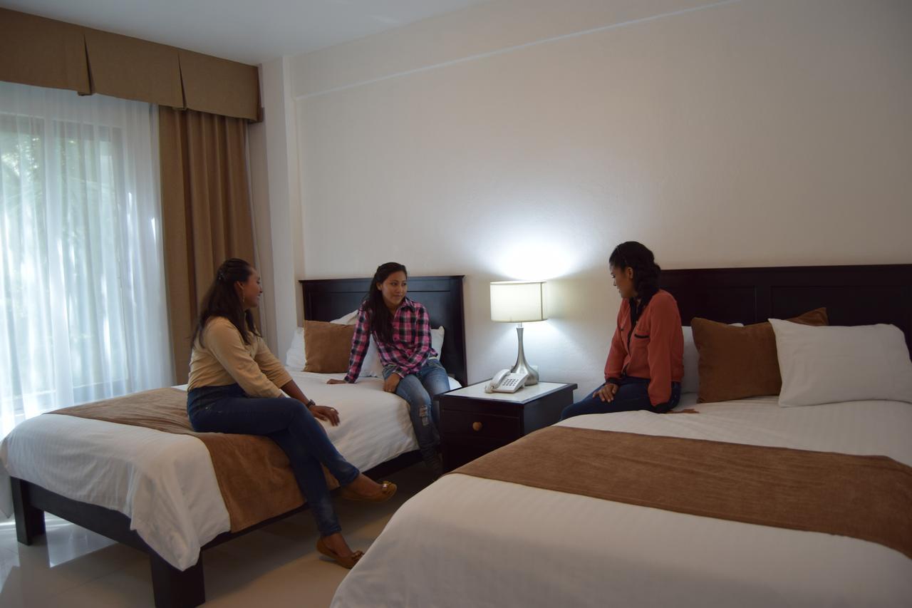 Hotel Real Primaveras เอสการ์เซกา ภายนอก รูปภาพ
